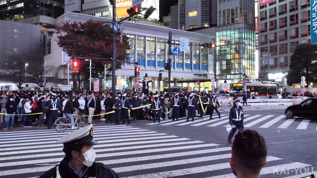 画像2: 厳戒態勢の渋谷ハロウィン　若者たちが語る「コロナ禍ももう終わったし」