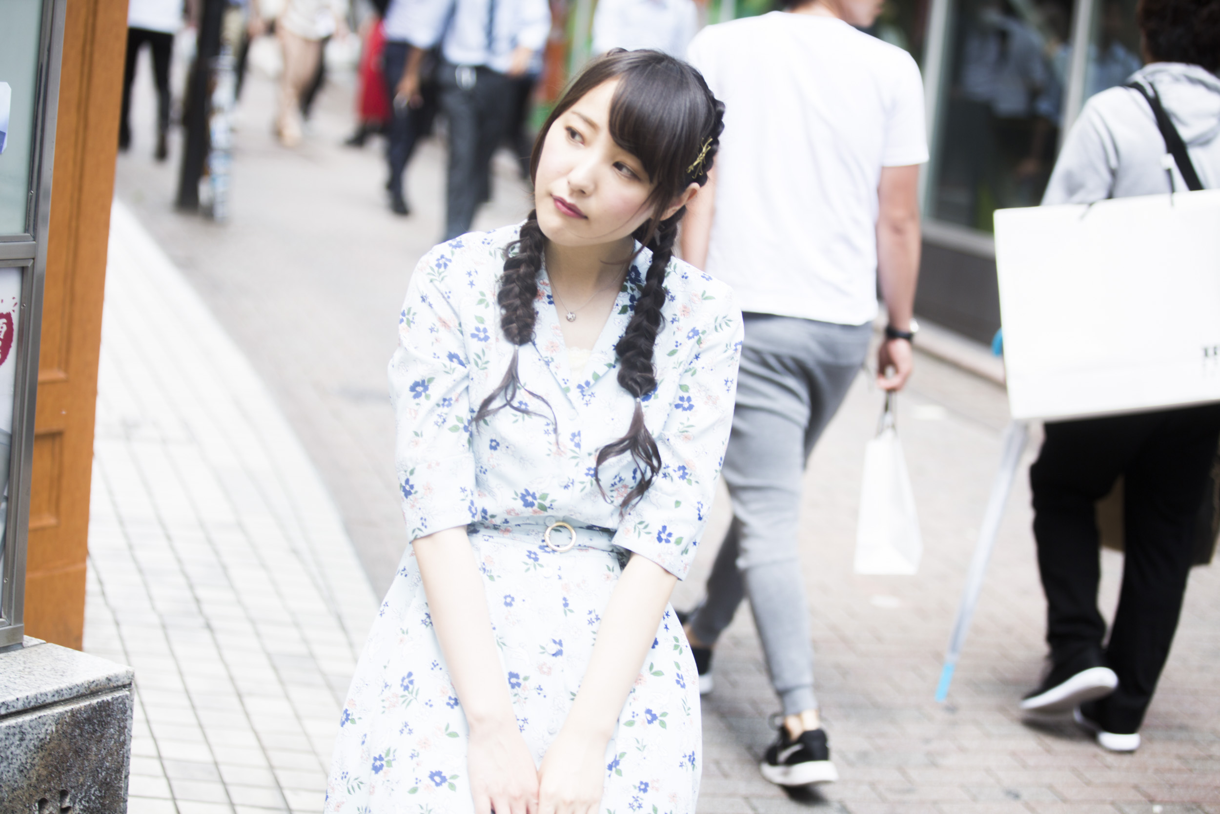 物思いに耽る長久さん