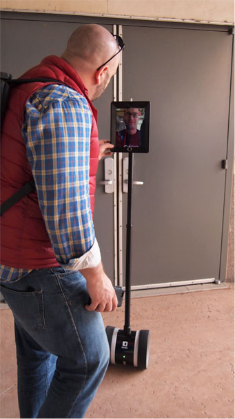 iPadの彼はNYから参加