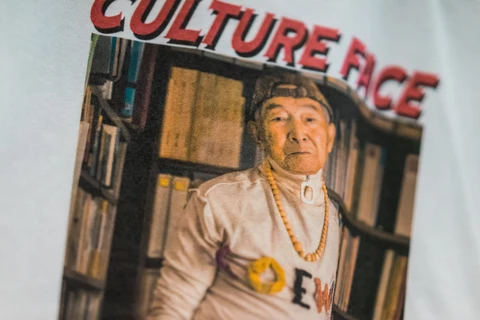 シルバーテツヤさん／画像はSLVR.TETSUYA公式サイトより