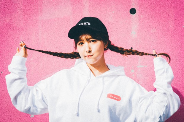 三上悠亜さんストリートスナップ34