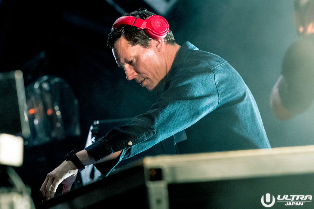 09 Tiësto_ULTRA JAPAN Day3_MAIN_3