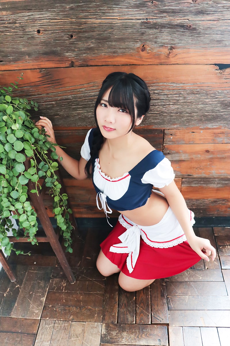 「ヒロイン水着」赤ずきん