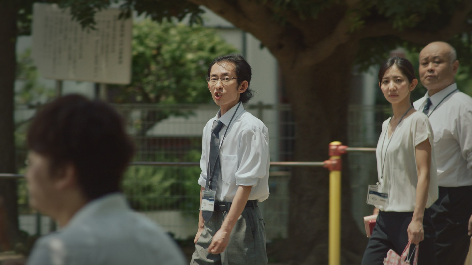 香取慎吾出演、新TVCM「ファミマのあの曲で会話」篇6