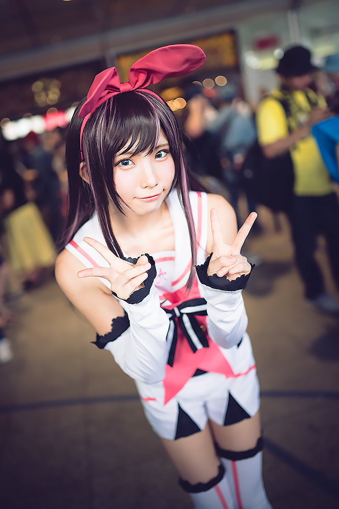 えなこさん（『Youtuber』キズナアイ）4