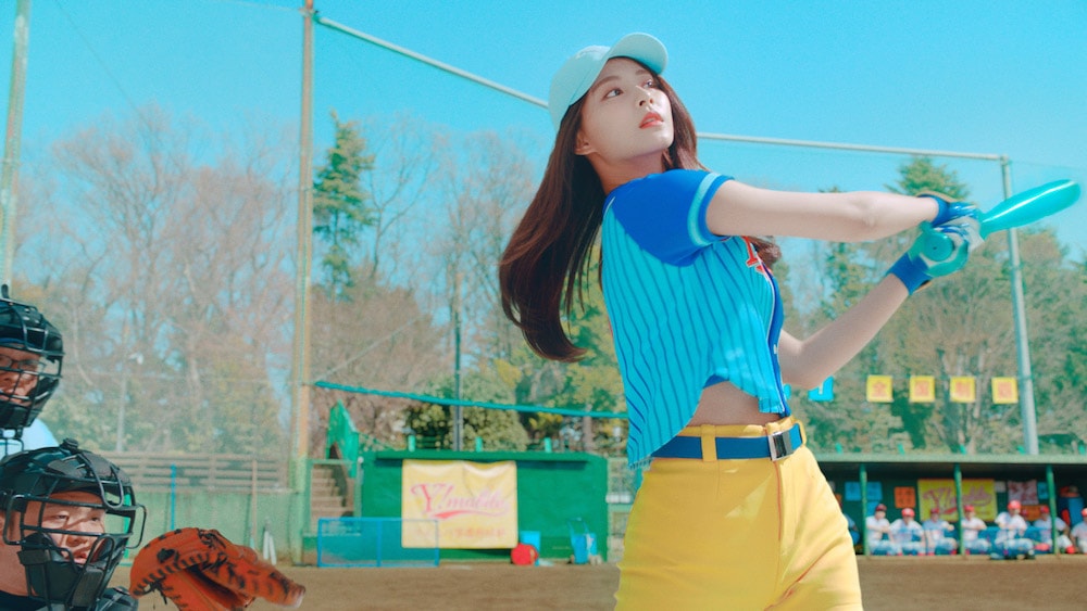 TWICEワイモバCM_2