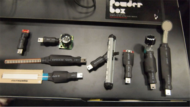 いろいろなセンサーを付け替えることが可能