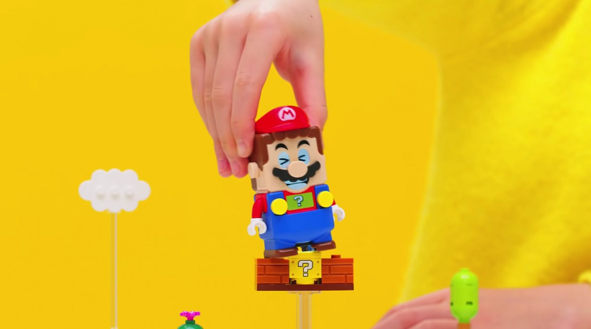 LEGO Super Mario