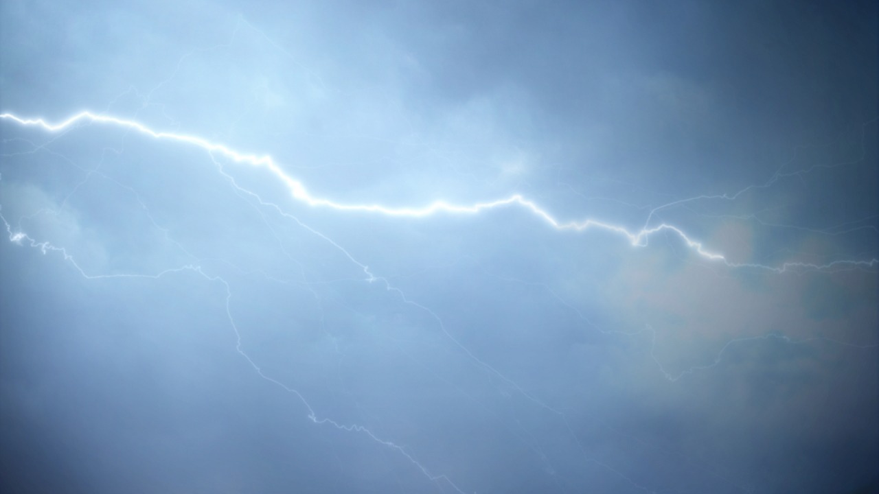 「キャンペーン中」篇（30S) (4)