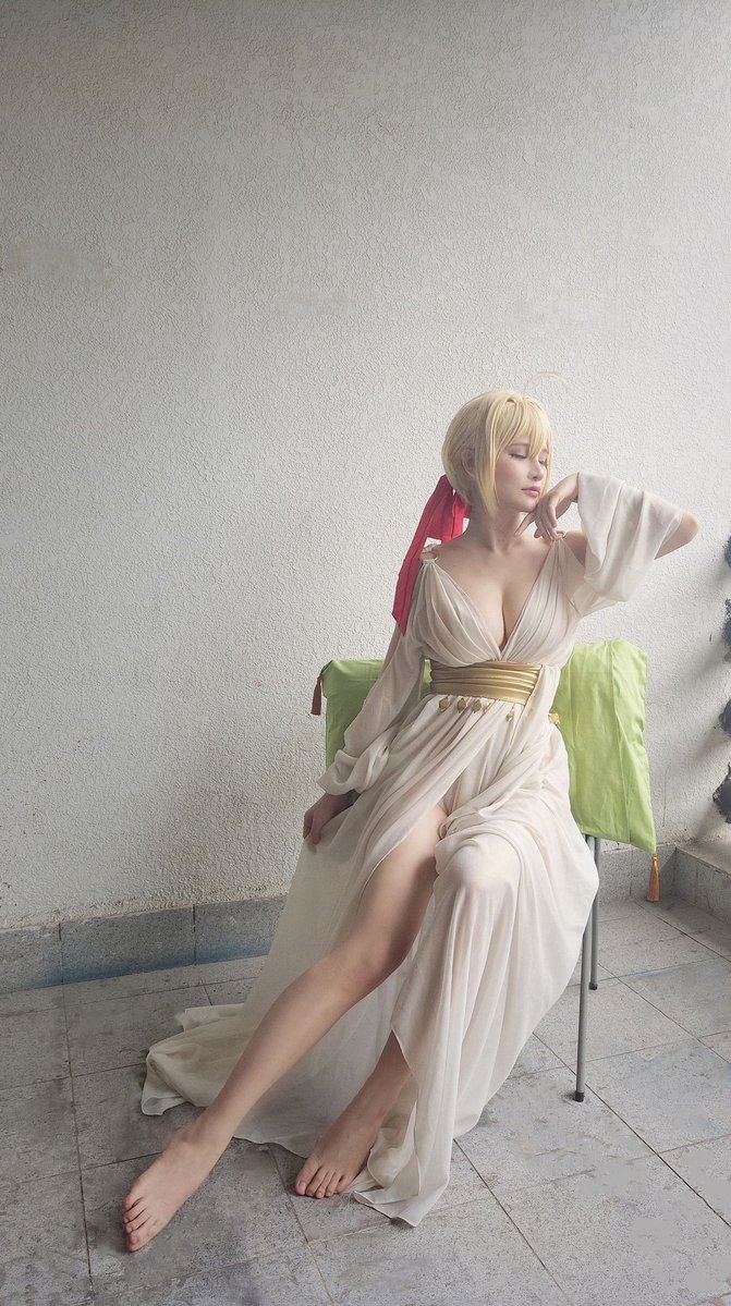 前羽_rrさん／『Fate/EXTELLA』ネロ・クラウディウス2