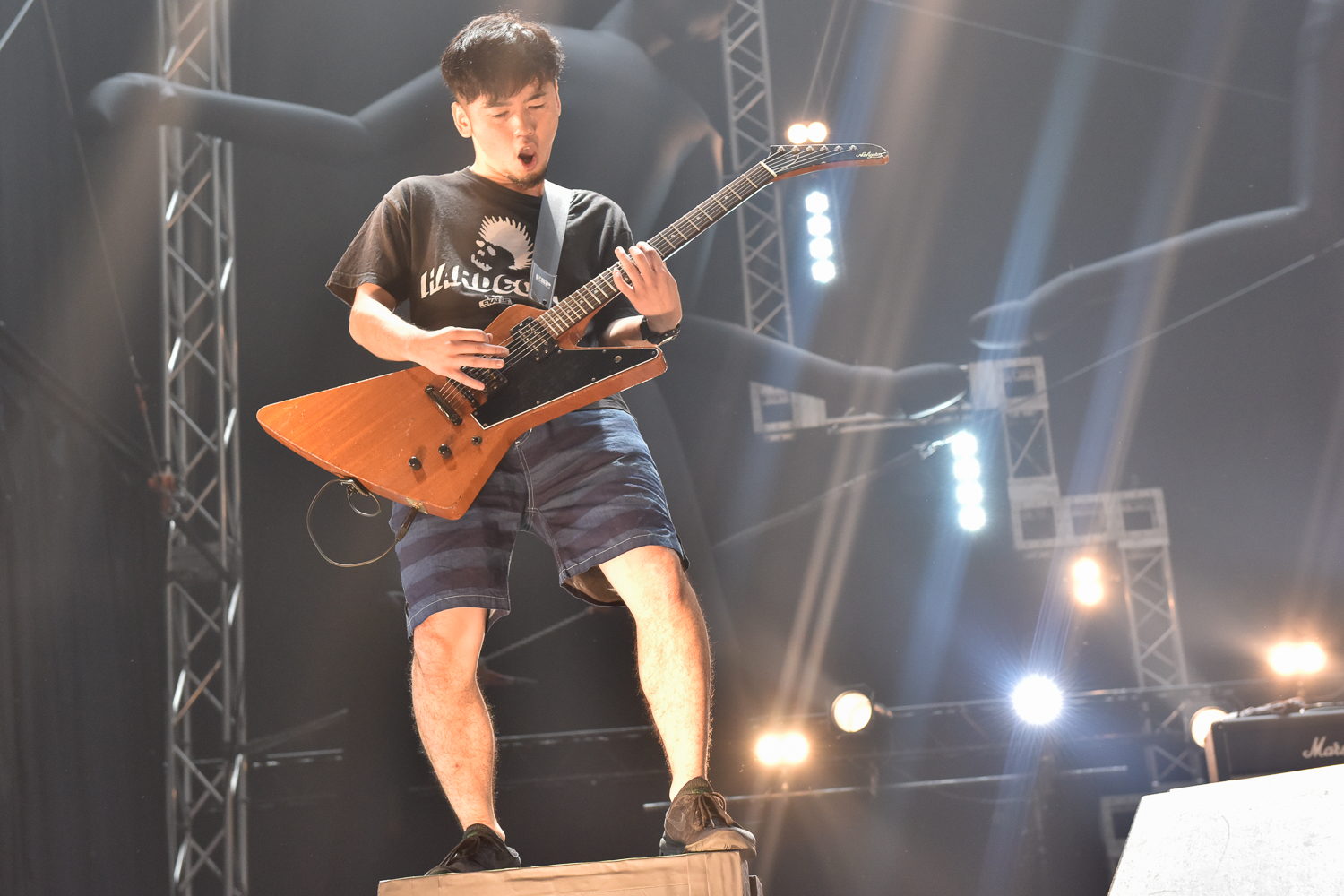 04 Limited Sazabys