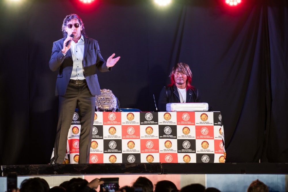 新日本プロレスによる公開調印式_ケニー選手