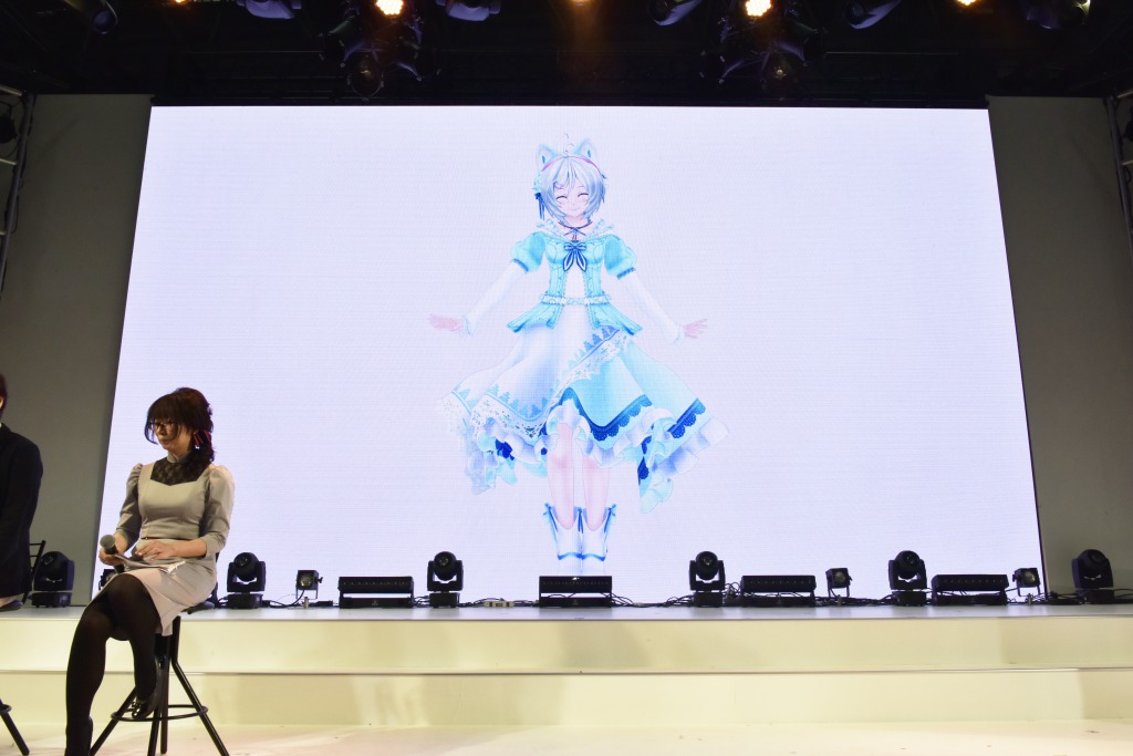 シロ、春服姿を初のお披露目