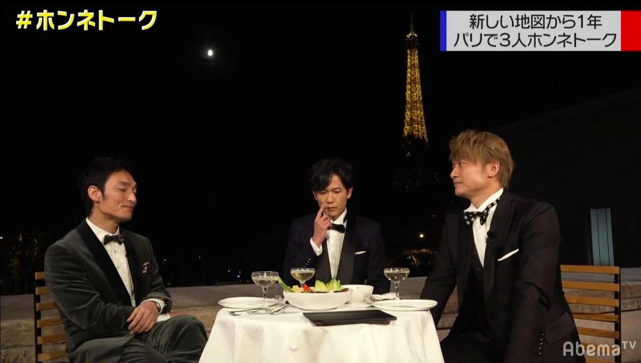 草なぎ剛さん、稲垣吾郎さん、香取慎吾さんによる「ななにーホンネトークinパリ」