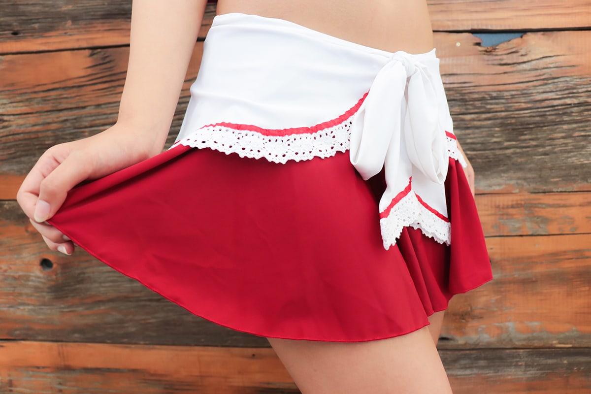 「ヒロイン水着」赤ずきん