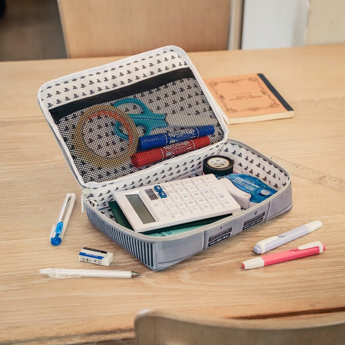 初代PlayStation 原寸大マルチポーチ BLACK ver.3