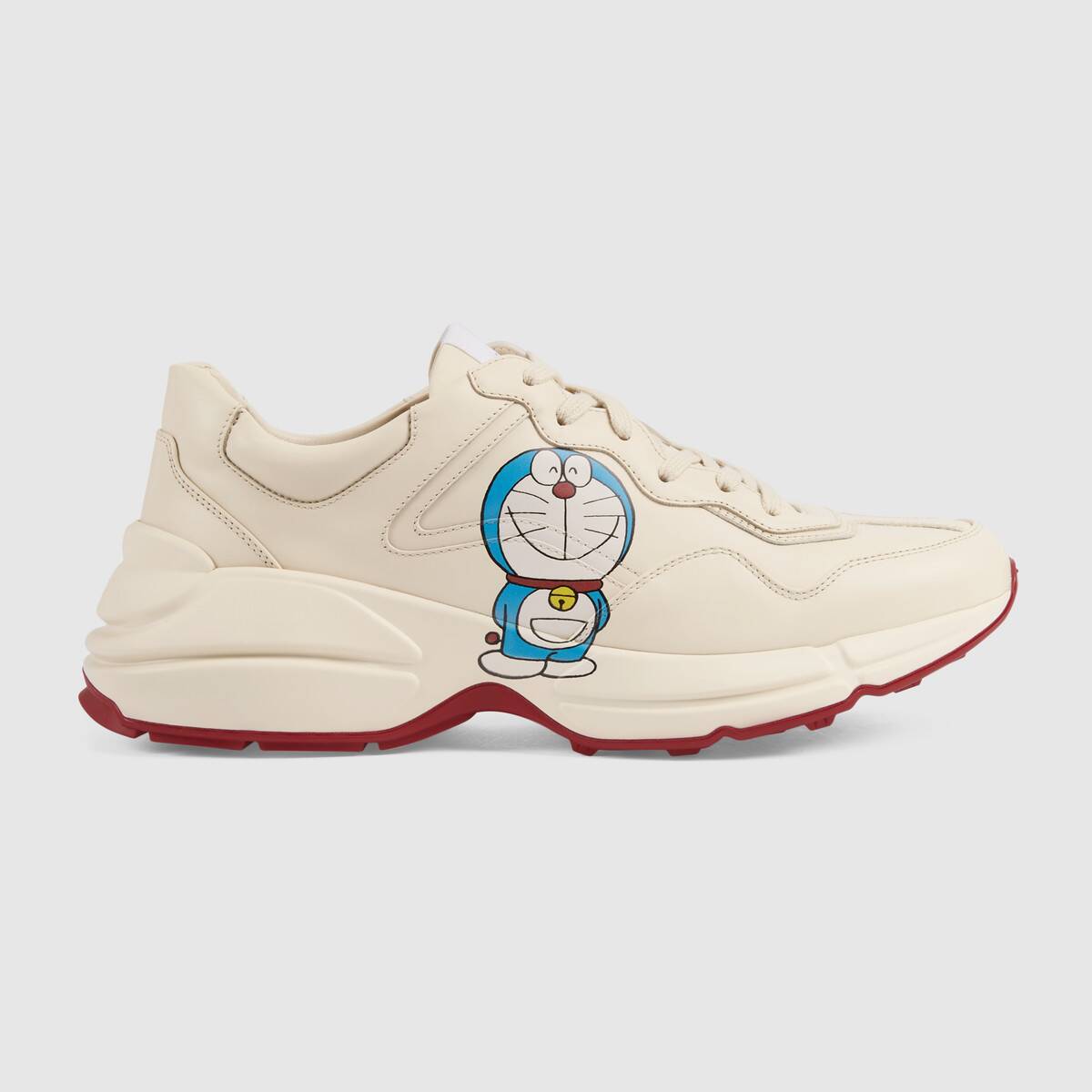 〔ライトン〕DORAEMON x GUCCI メンズ スニーカー／画像はGUCCI公式サイトより