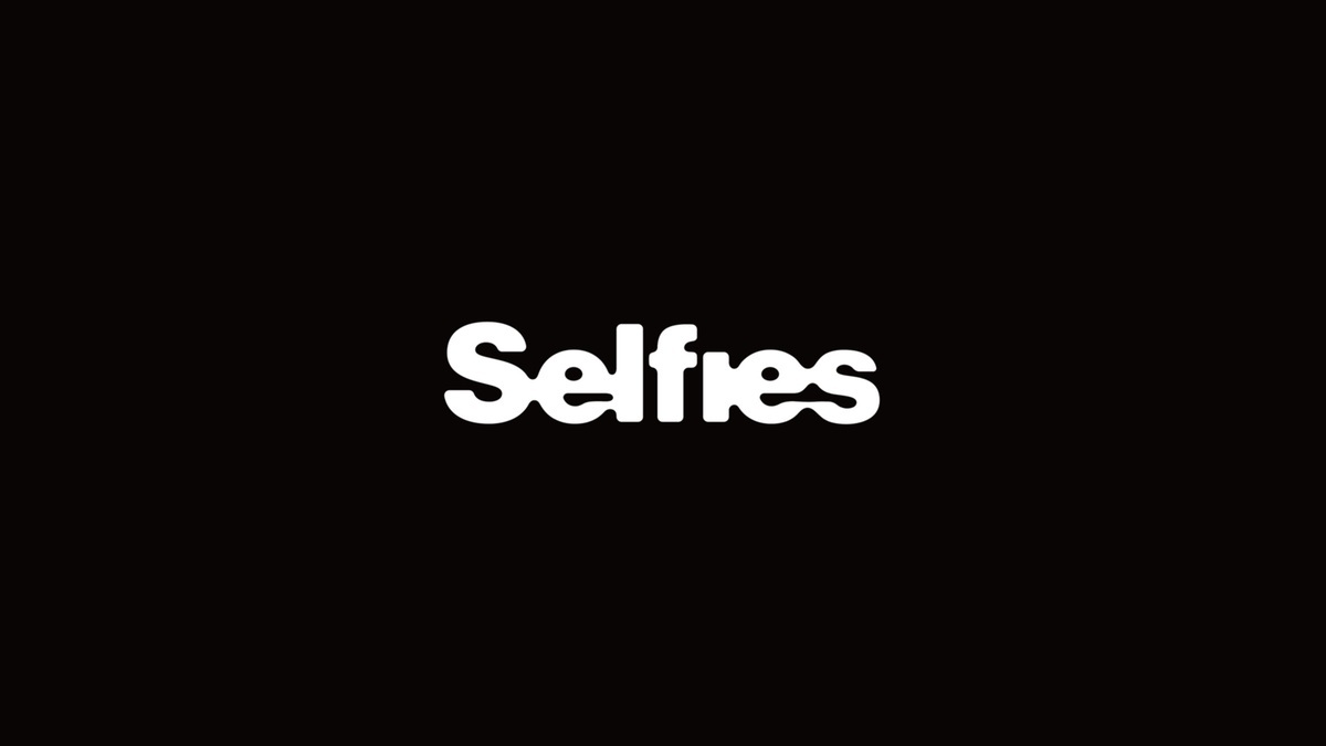Selfies ロゴ