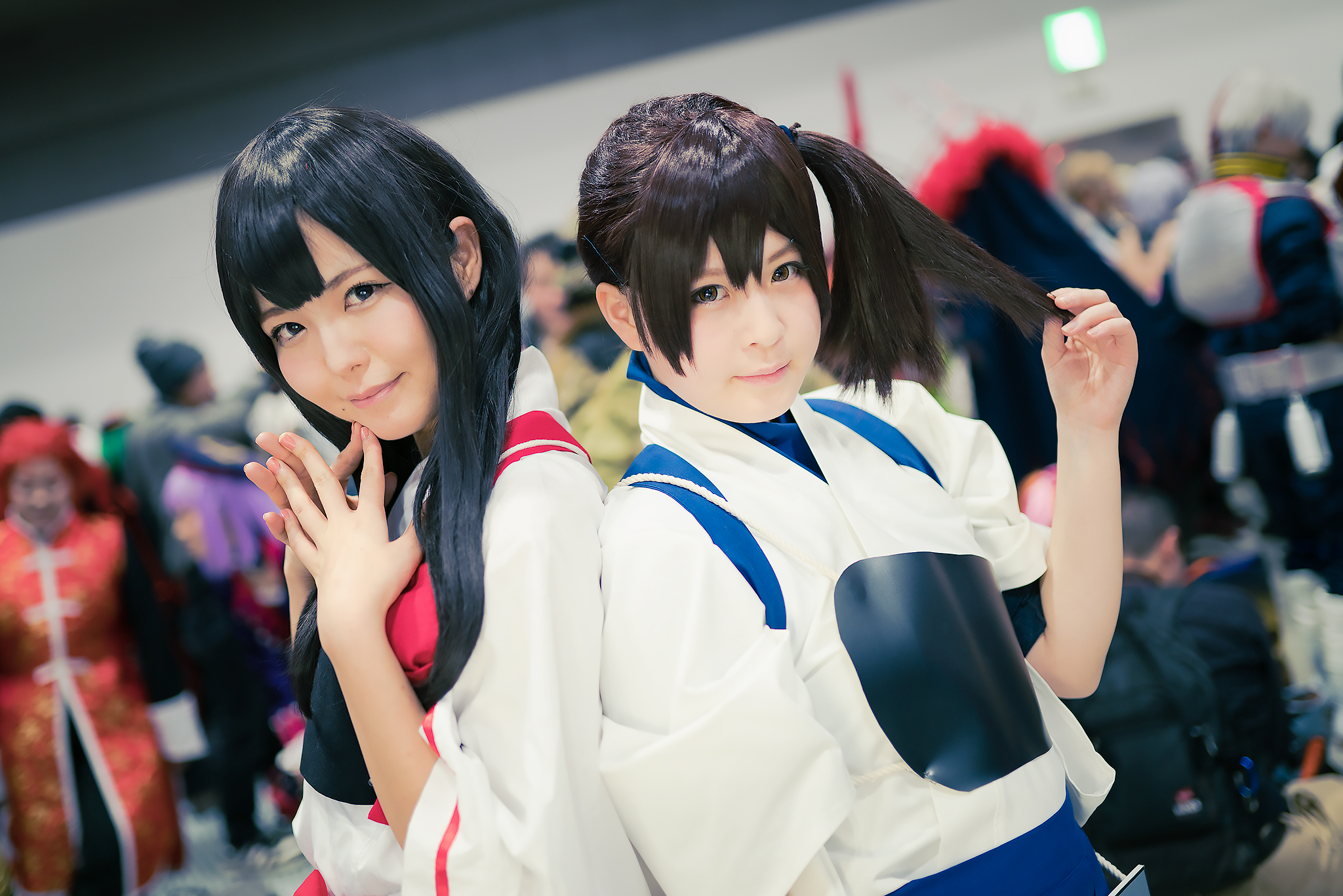 （左）『艦これ』赤城のコスプレ　九条ねぎさん（右）『艦これ』加賀のコスプレ　南ふうたそさん1