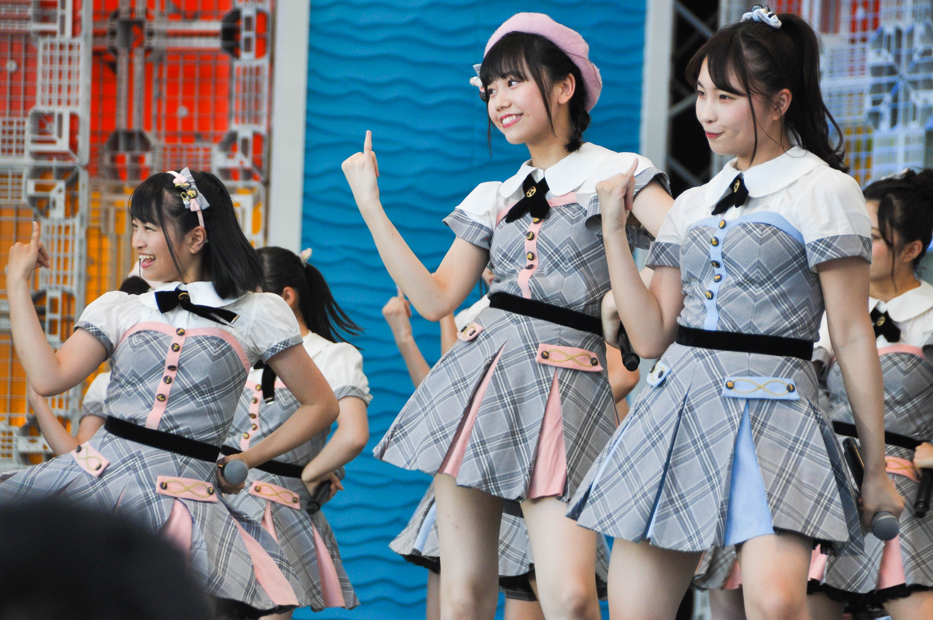 AKB48 Team 8