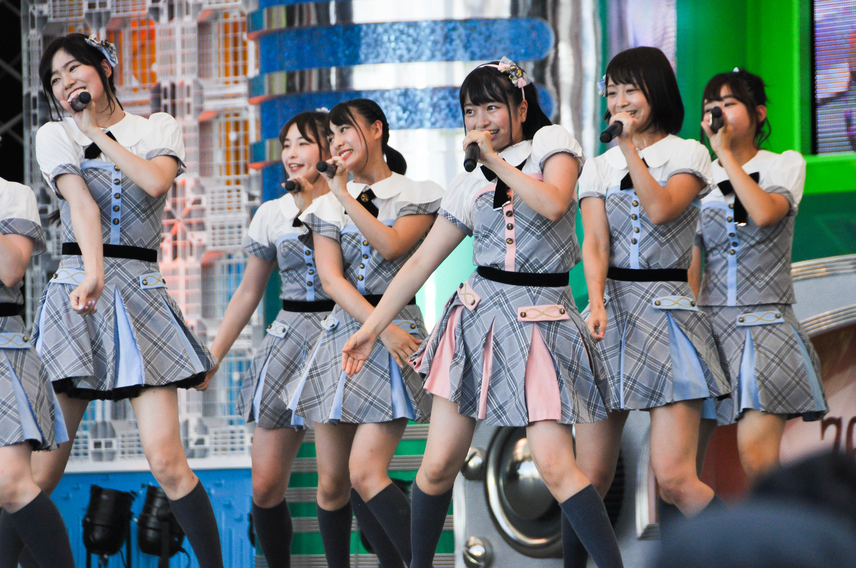 AKB48 Team 8