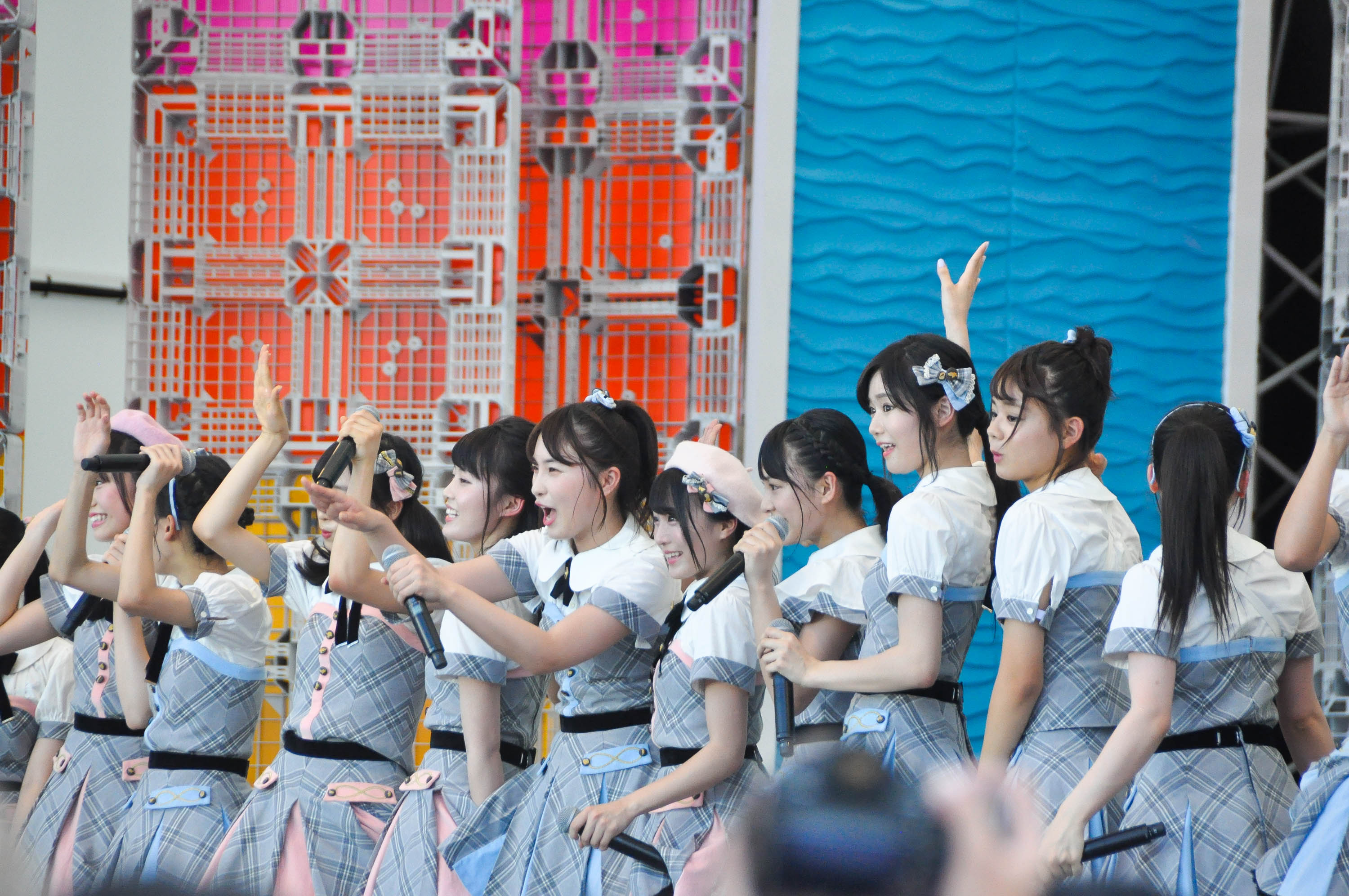 AKB48 Team 8