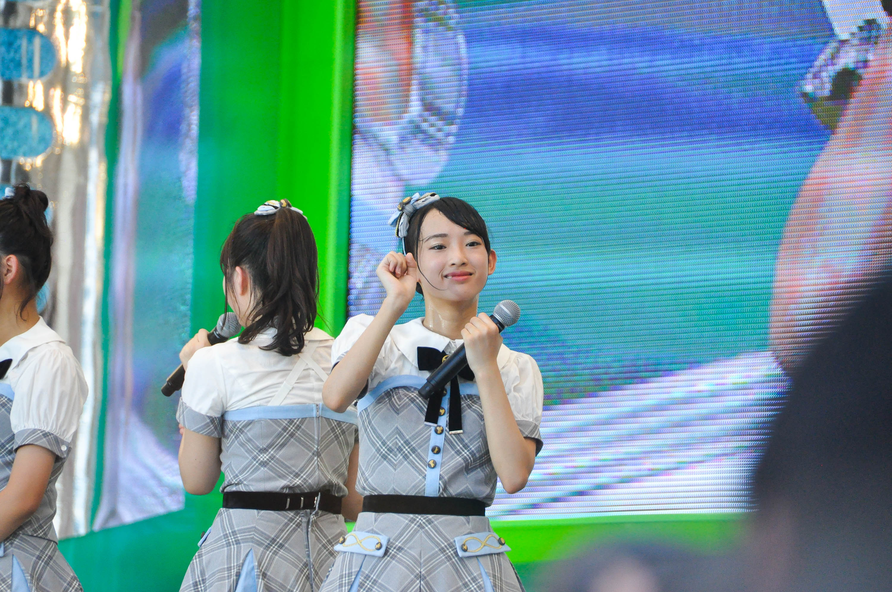 AKB48 Team 8