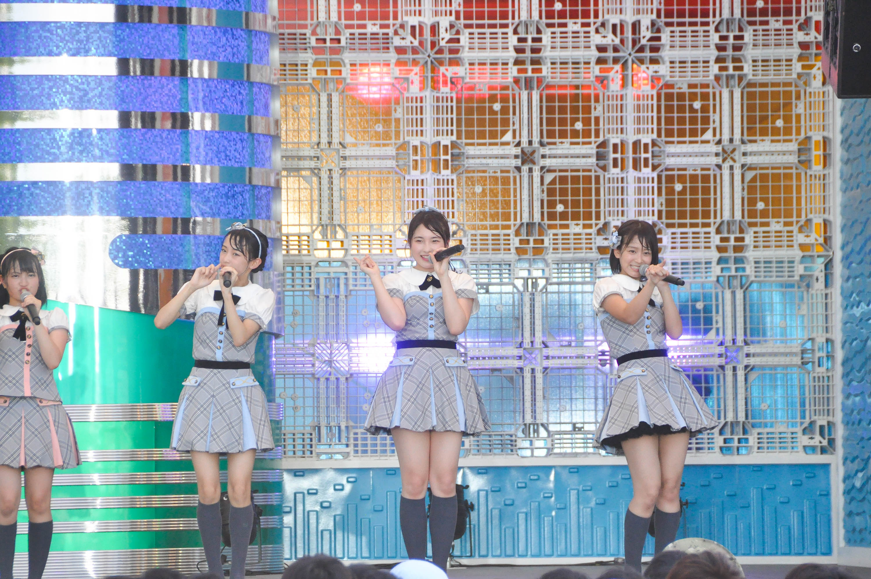AKB48 Team 8