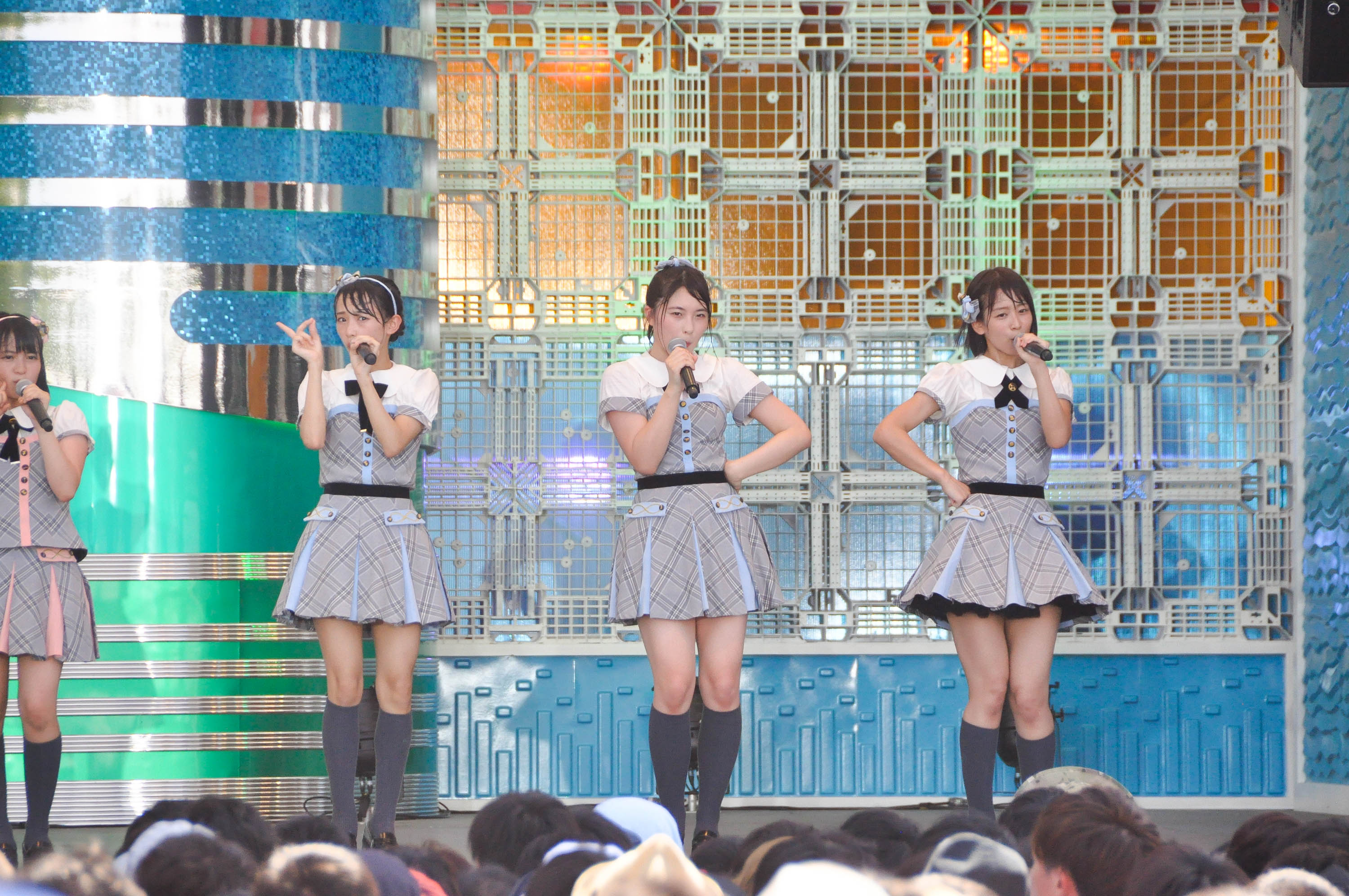 AKB48 Team 8