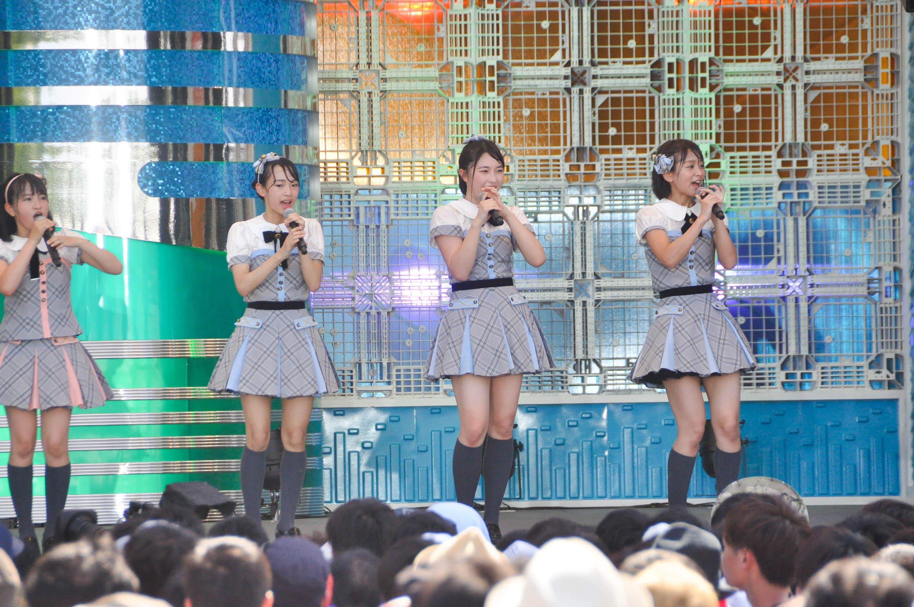 AKB48 Team 8