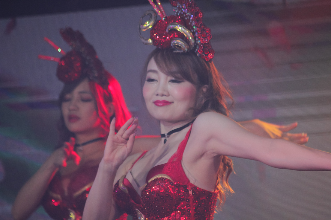 Burlesque annex YAVAY