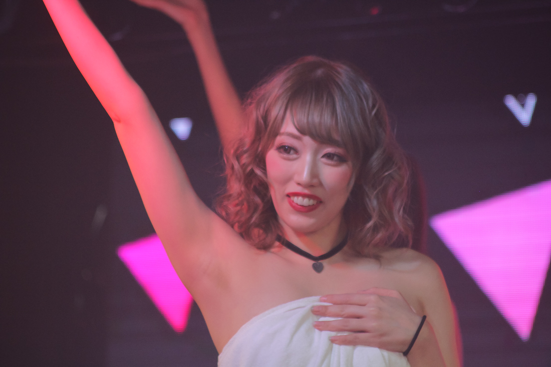 Burlesque annex YAVAY