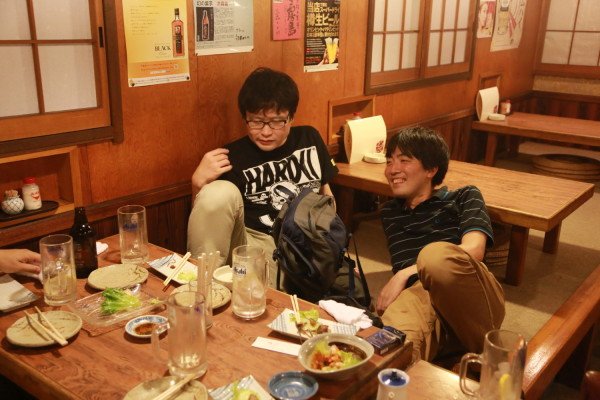 左よりパリッコさん、スズキナオさん/画像はスズキナオさんのTwitterより