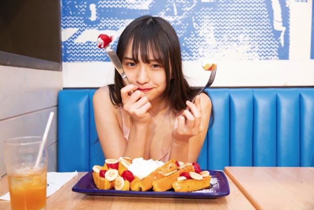 『三品瑠香 1st写真集 EPHEMERAL』(徳間書店) 撮影:田口まき