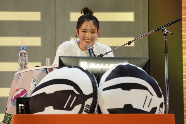 本田翼さん「ほんだのばいく」イベント