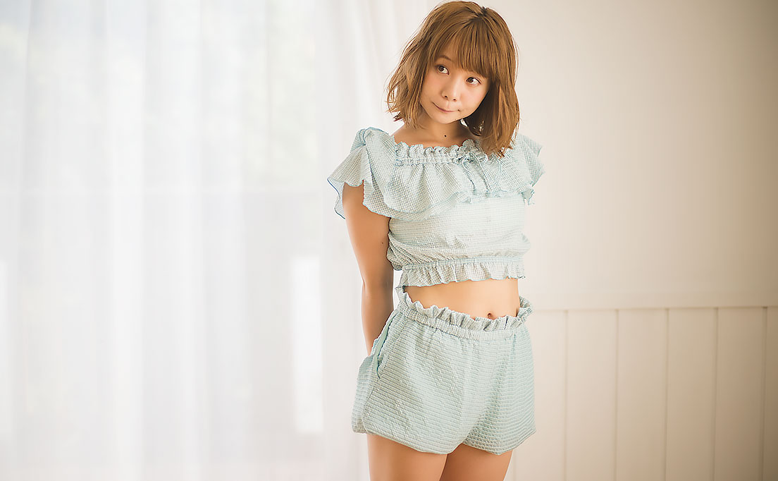 真奈さんグラビア写真