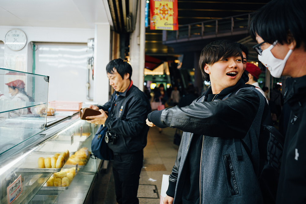 「シロヤベーカリー」