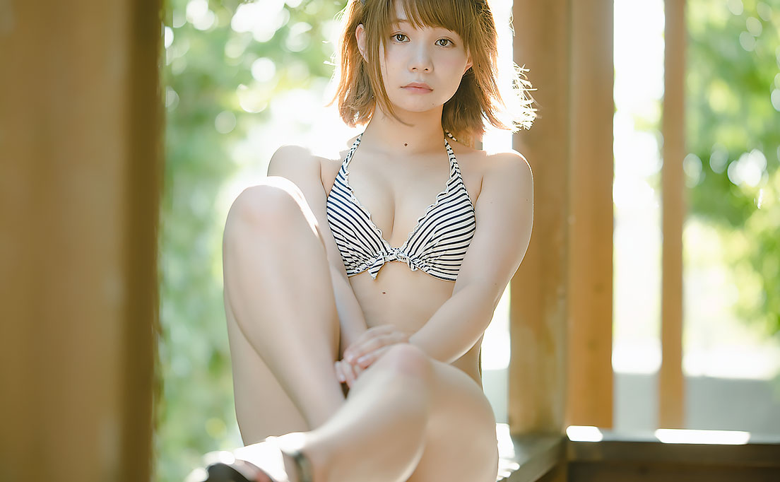 真奈さんグラビア写真