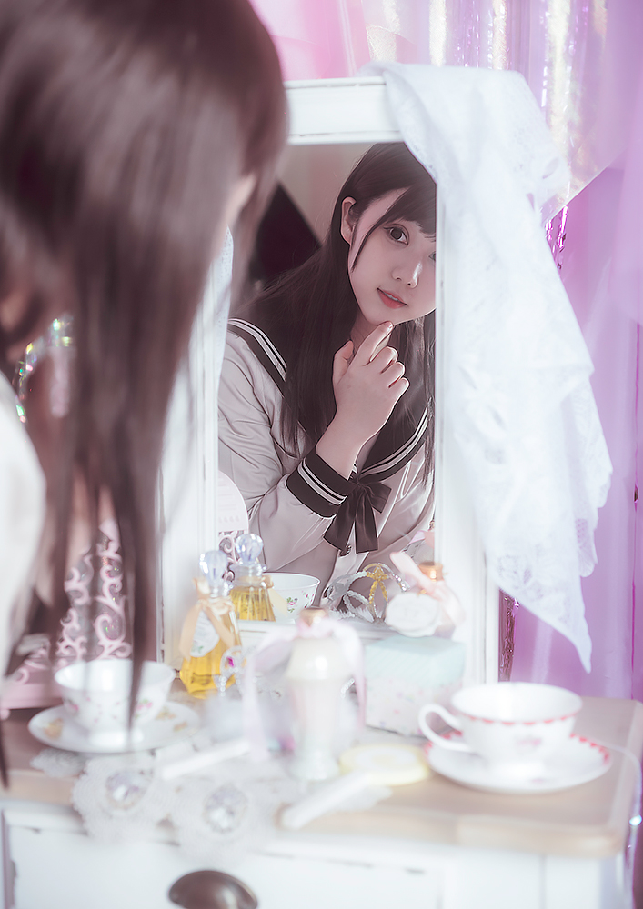 中国の至宝コスプレイヤー「鏡ちゃん」写真