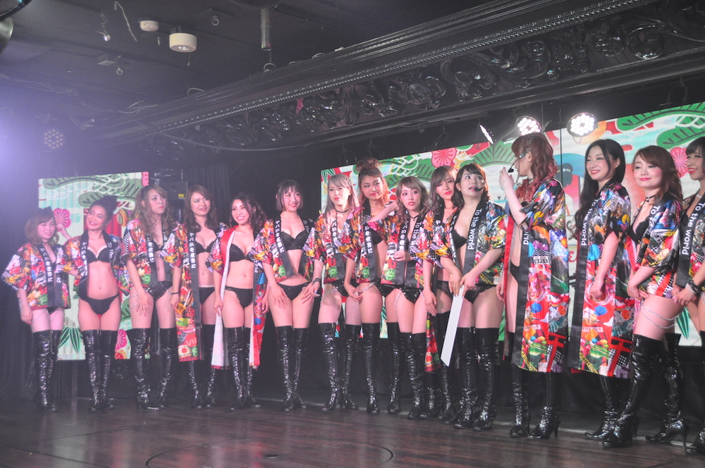 Burlesque annex YAVAY