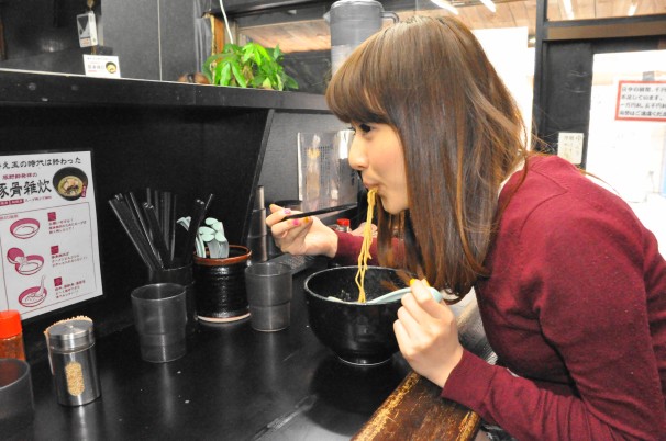 ウェザーガールズ×ラーメン