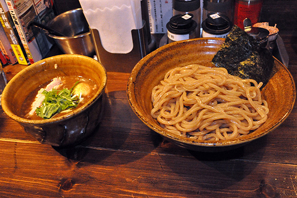 ウェザーガールズ×ラーメン 二代目えん寺ベジポタつけ麺
