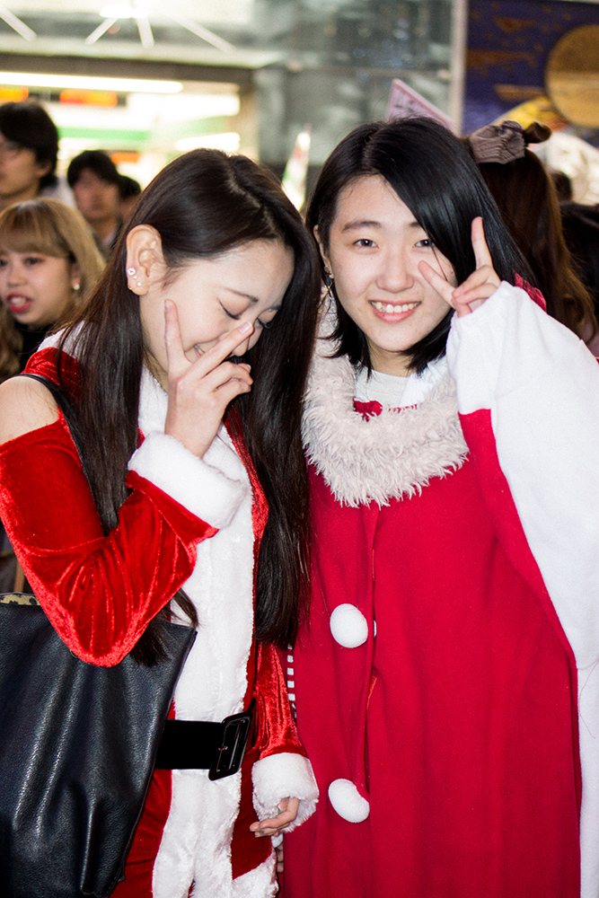 サンタコスプレ女子