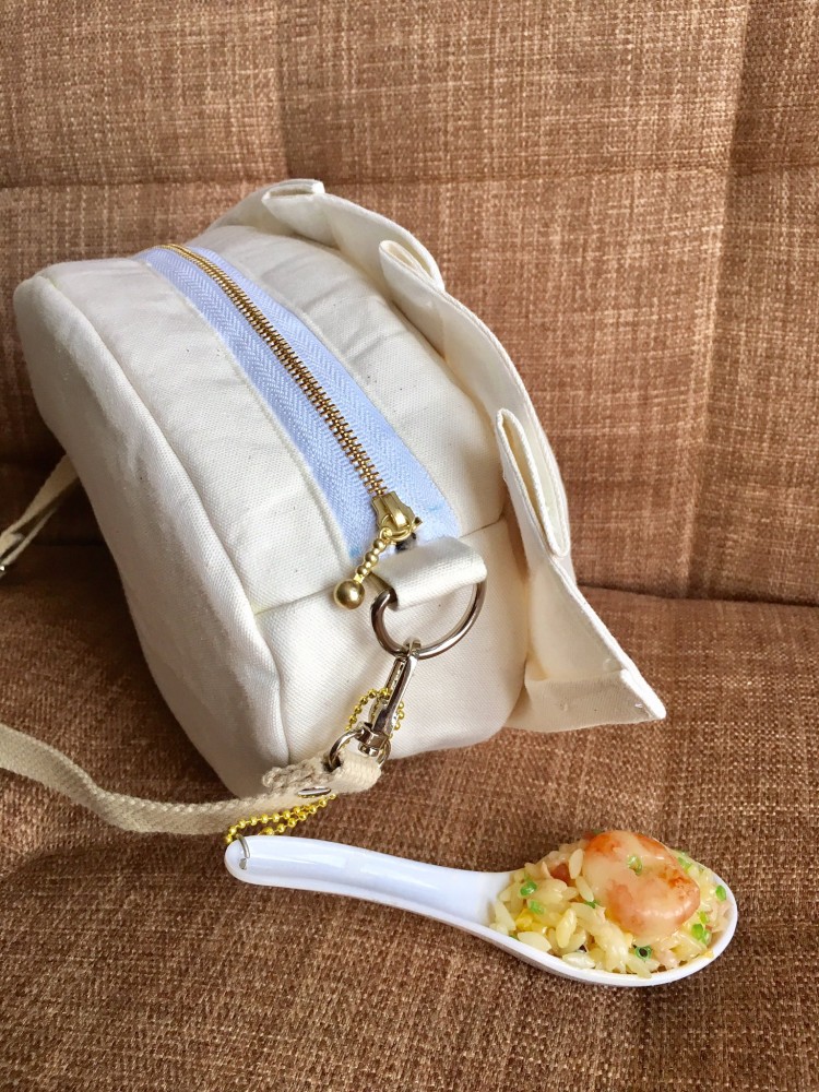 餃子のバッグ