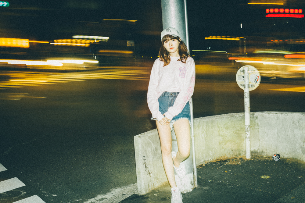 橋本ありなさんストリートスナップ33