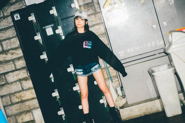 七沢みあさんストリートスナップ25