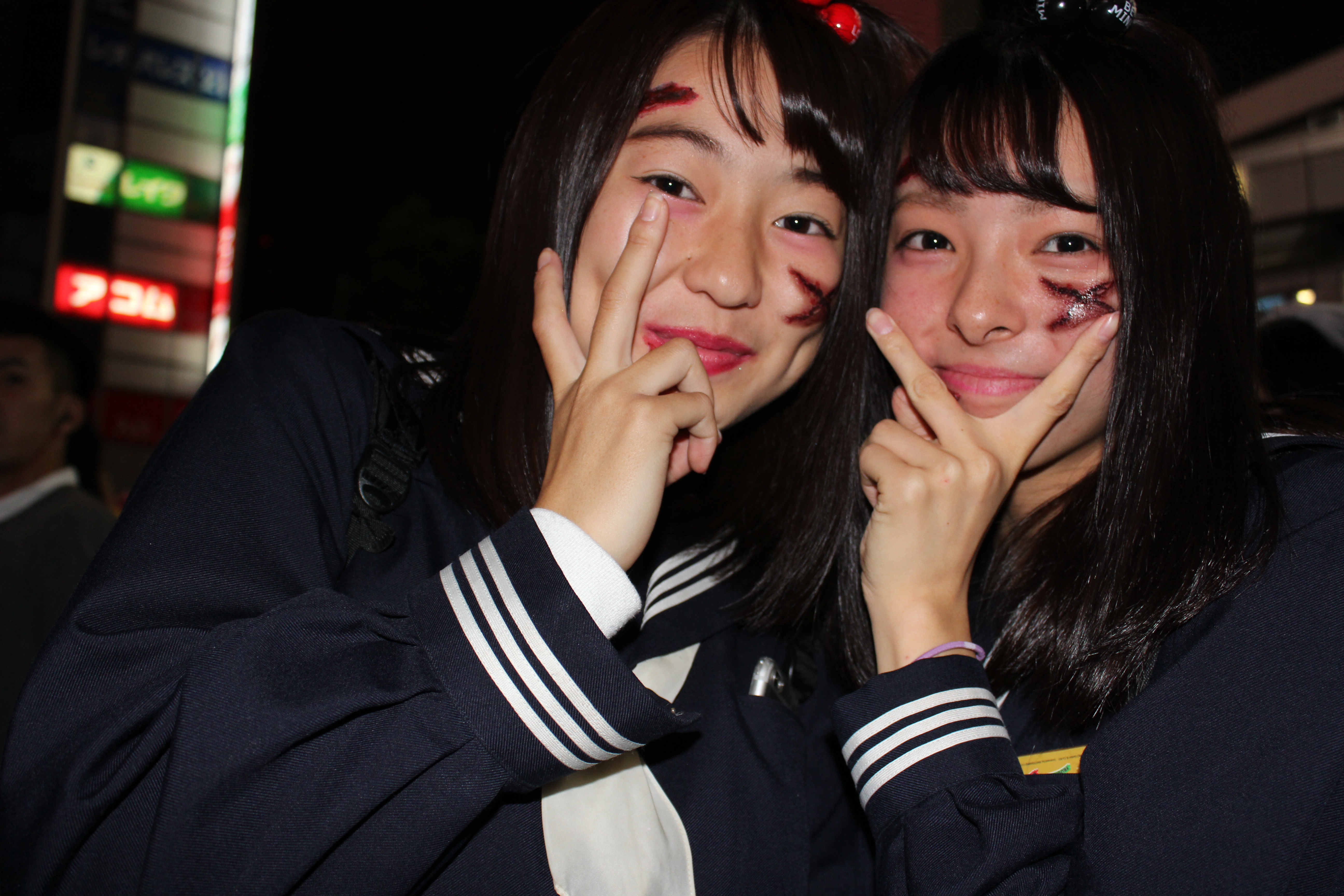 【写真】JKとJDで溢れる渋谷ハロウィン当日！  非日常を求める10代たち