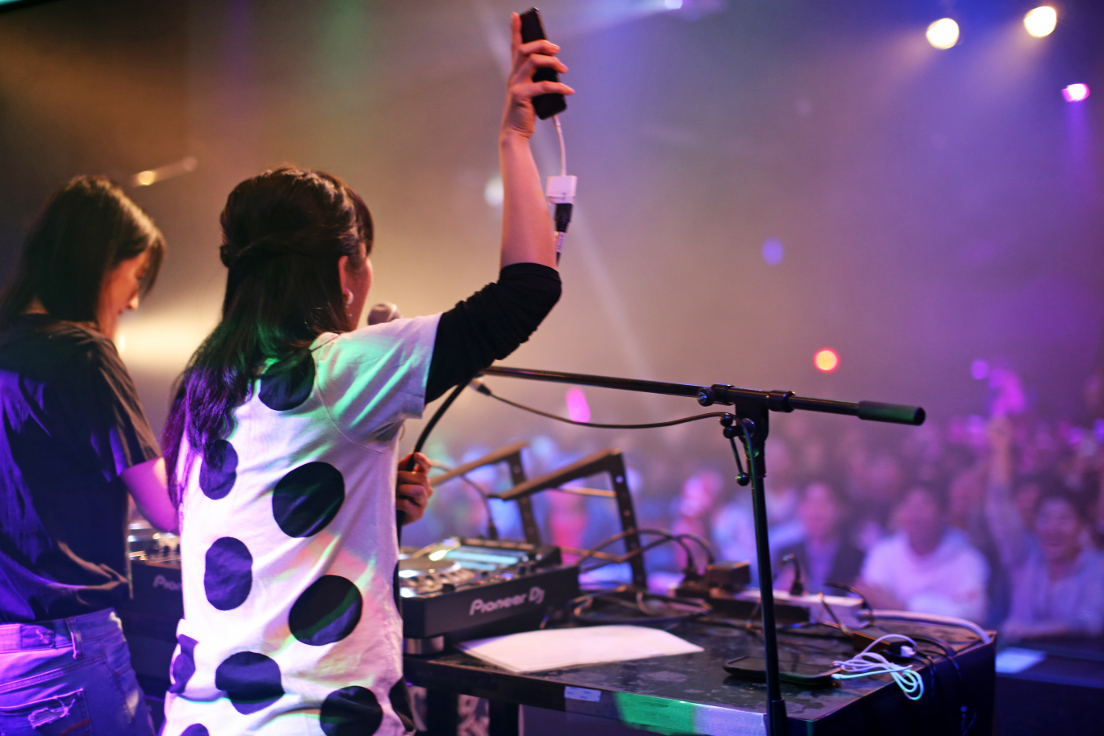 DJに初挑戦するさなぱっちょさんとりえっくすさん