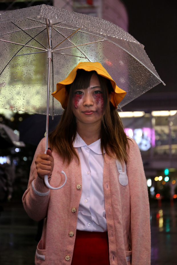 渋谷ハロウィンの美女たち２４
