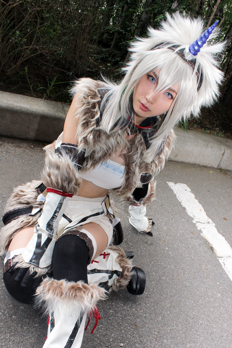 勇魚さん（『モンスターハンター』麒麟装備）